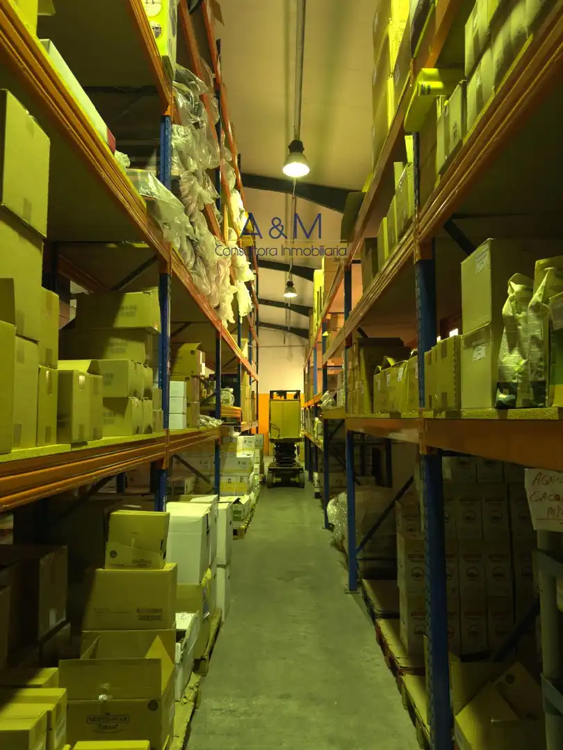 Nau industrial en venda en Zaratán amb Calefacció