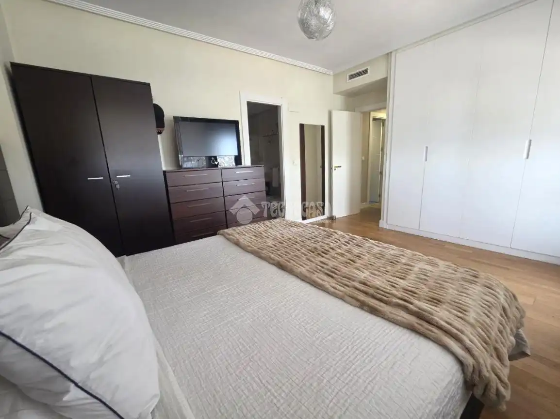 Bedroom of Flat for sale in Getafe  with Air Conditioner, Heating and Terrace