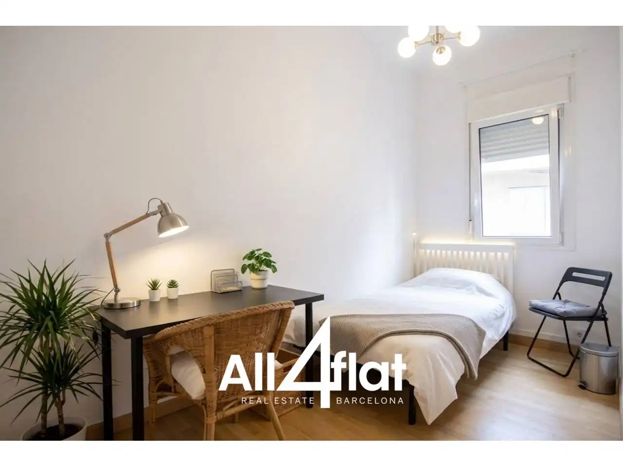 Schlafzimmer von Wohnung zur Miete in Barcelona mit Klimaanlage, Heizung und Parkett