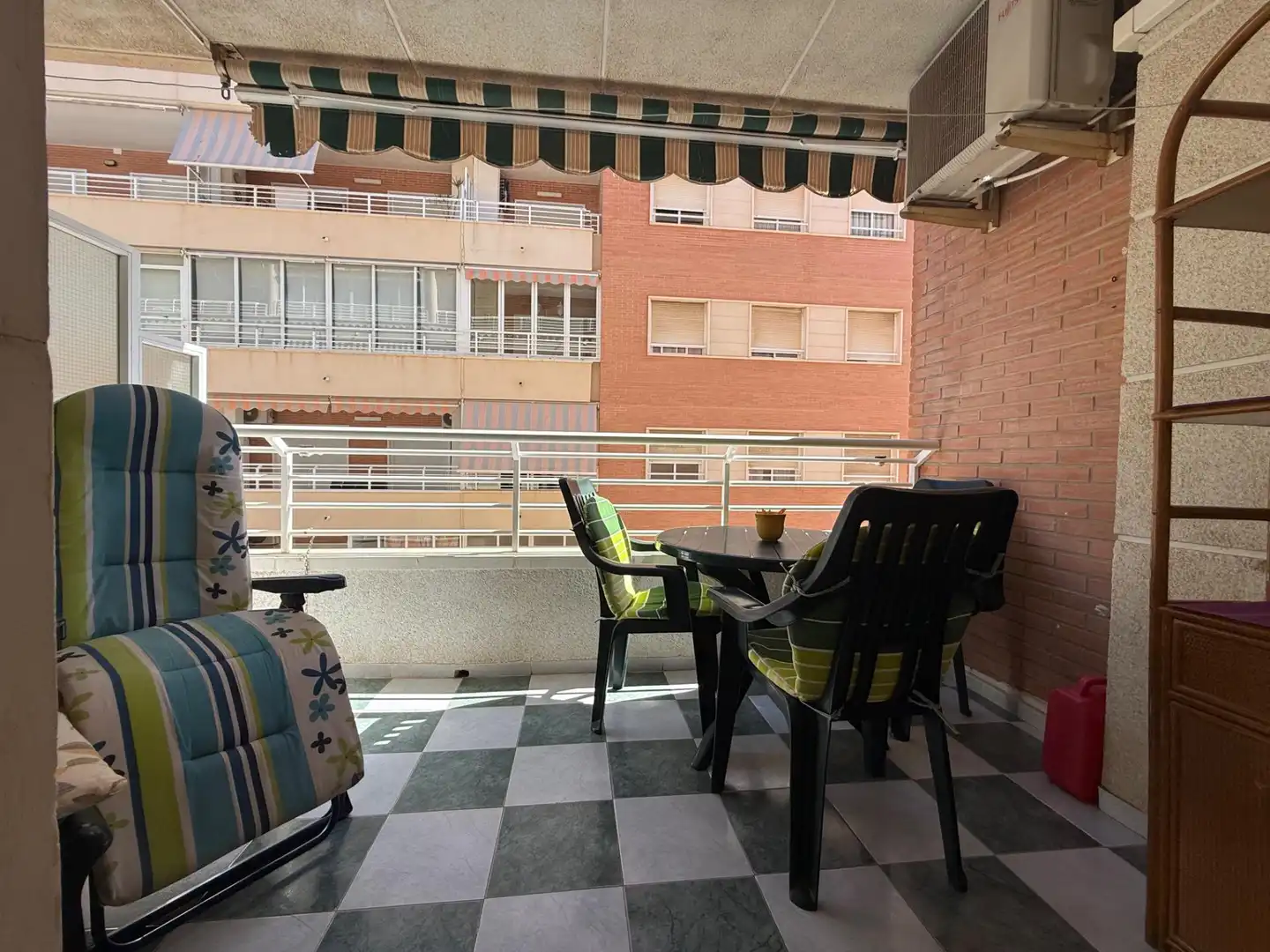 Mini appartamento con terrazza in vendita a Calle de Soria, imagen 4