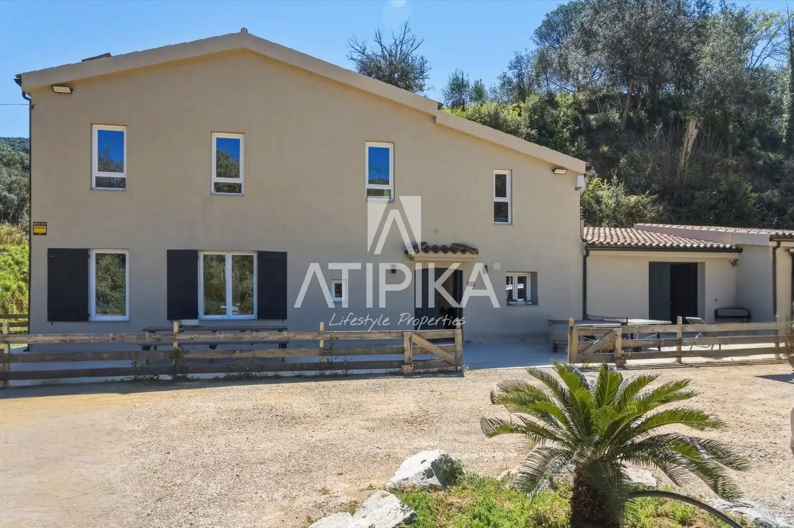 Vista exterior de Finca rústica en venta en Argentona con Calefacción, Piscina y Horno