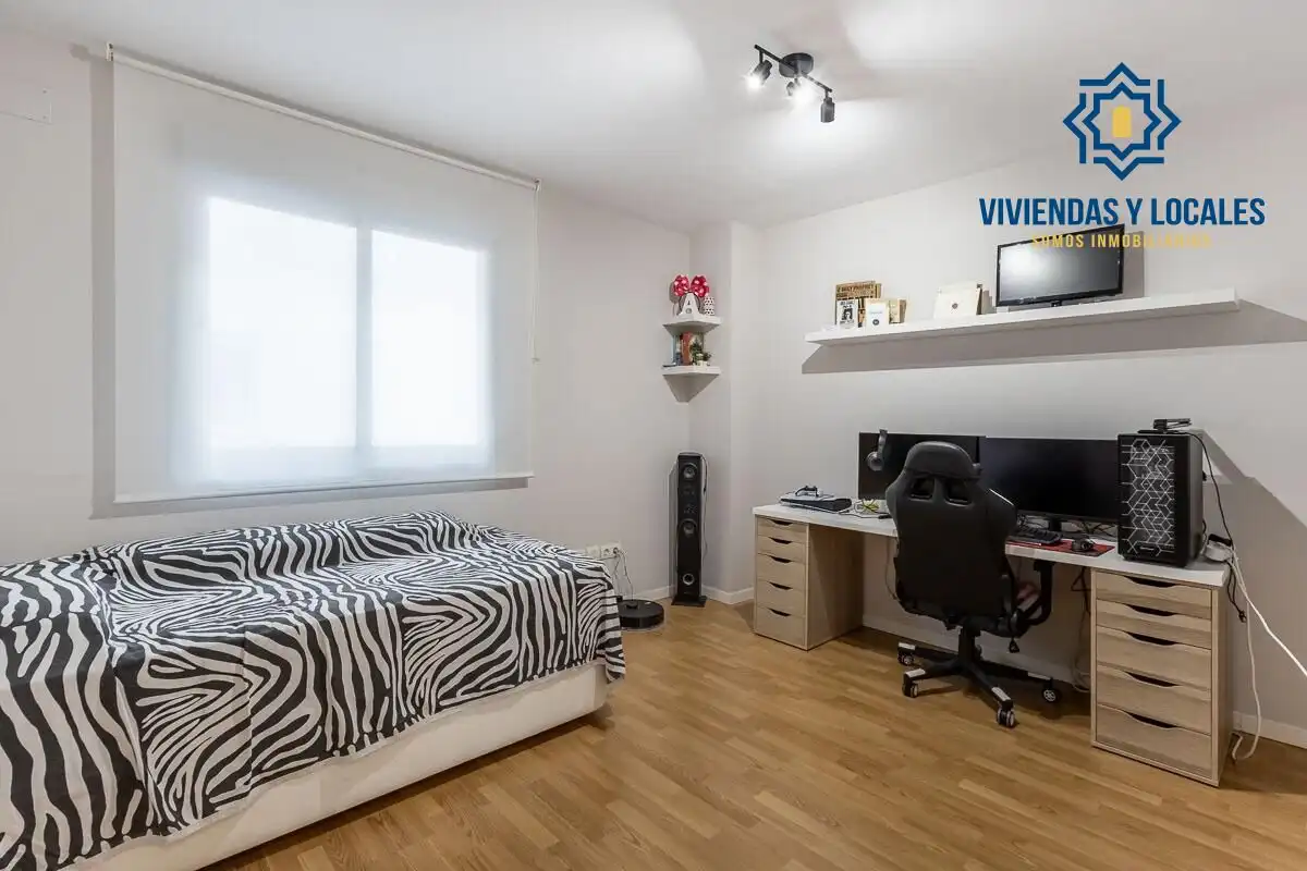 Piso con piscina en venta en Calle Calle Bacaque 2, imagen 14
