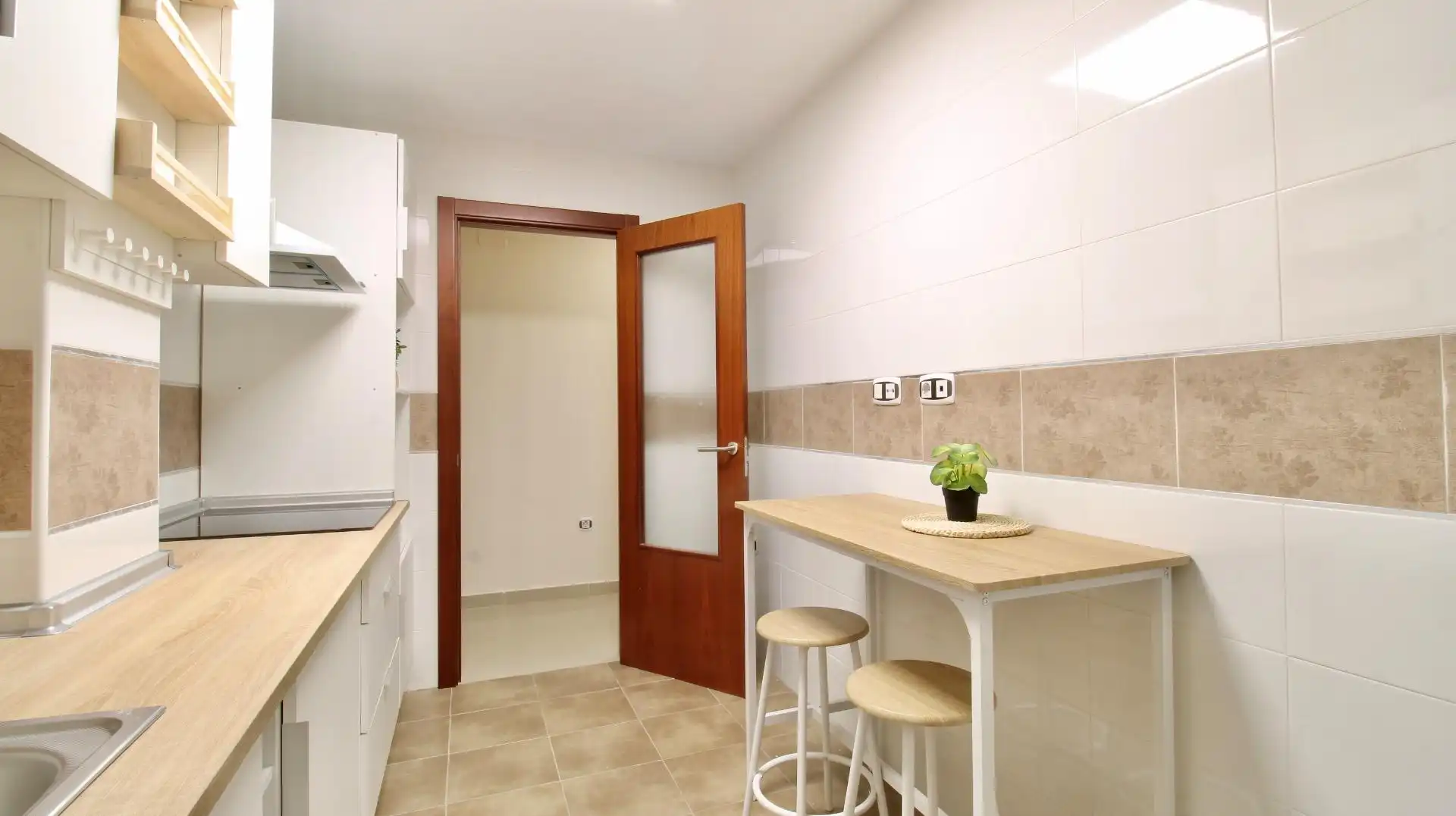 Küche von Wohnung zum Verkauf in Atarfe mit Terrasse und Balkon