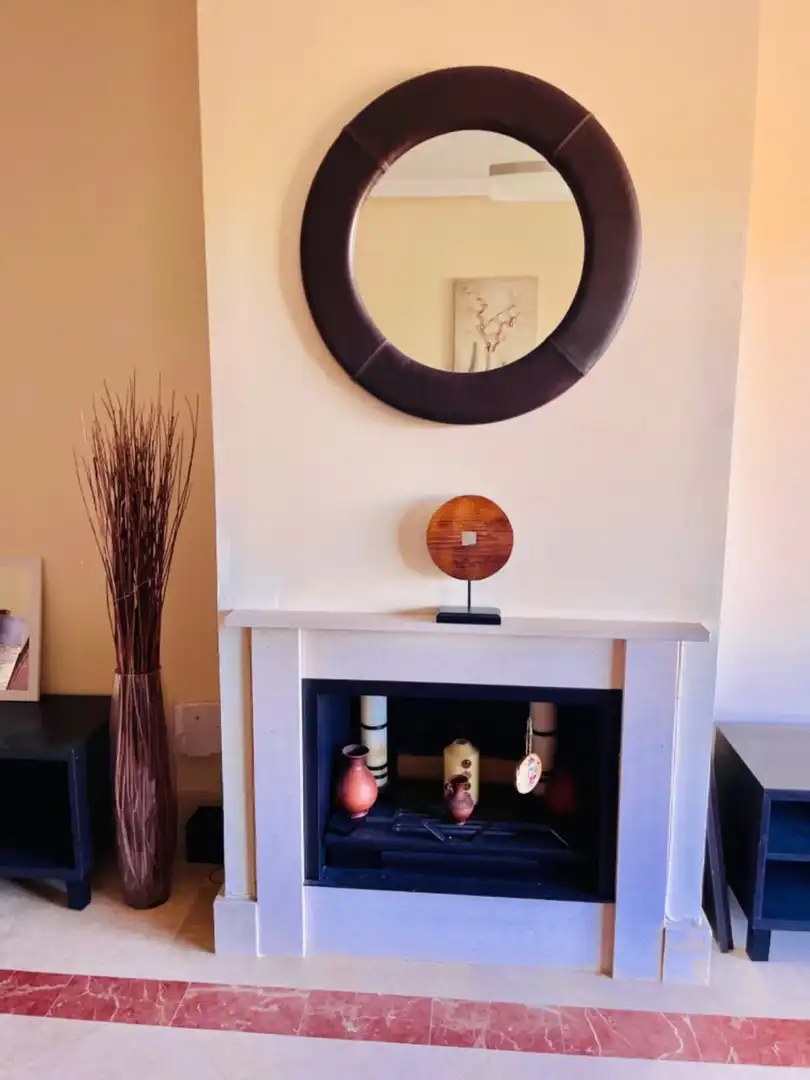 Wohnzimmer von Wohnung zur Miete in Sotogrande mit Klimaanlage, Terrasse und Möbliert