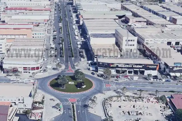 Industrial building to rent in Elche ciudad