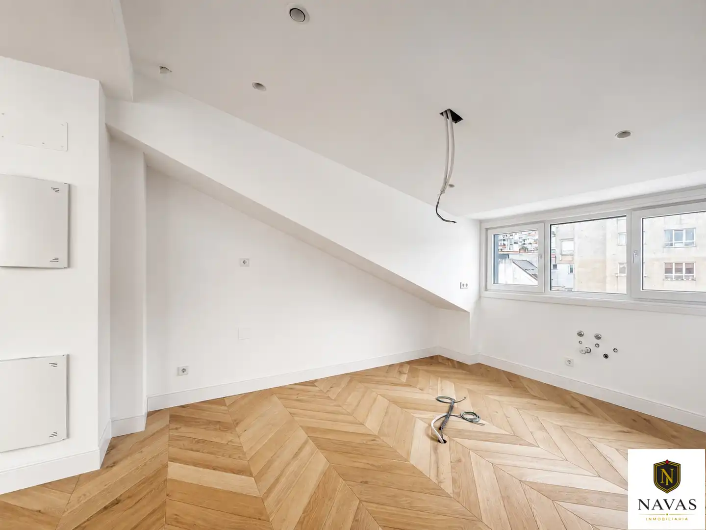 Attic for sale in Vigo   with Air Conditioner, Heating and Parquet flooring