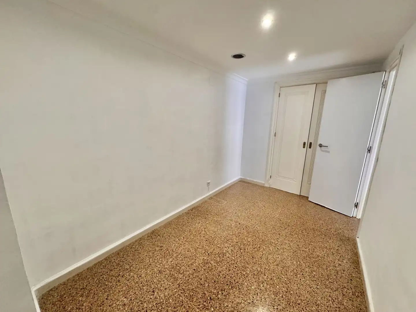 Apartamento en venta en Torremolinos con Aire acondicionado, Calefacción y Trastero
