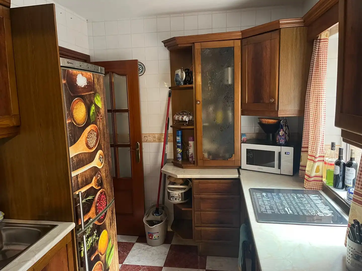 Cocina de Piso en venta en Mairena del Aljarafe con Trastero y Balcón