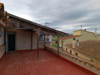 Casa adosada en venda a Vilobí d'Onyar