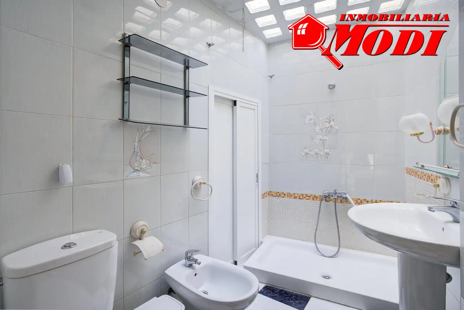 Badezimmer von Haus oder Chalet zum Verkauf in Padul mit Terrasse, Abstellraum und Balkon