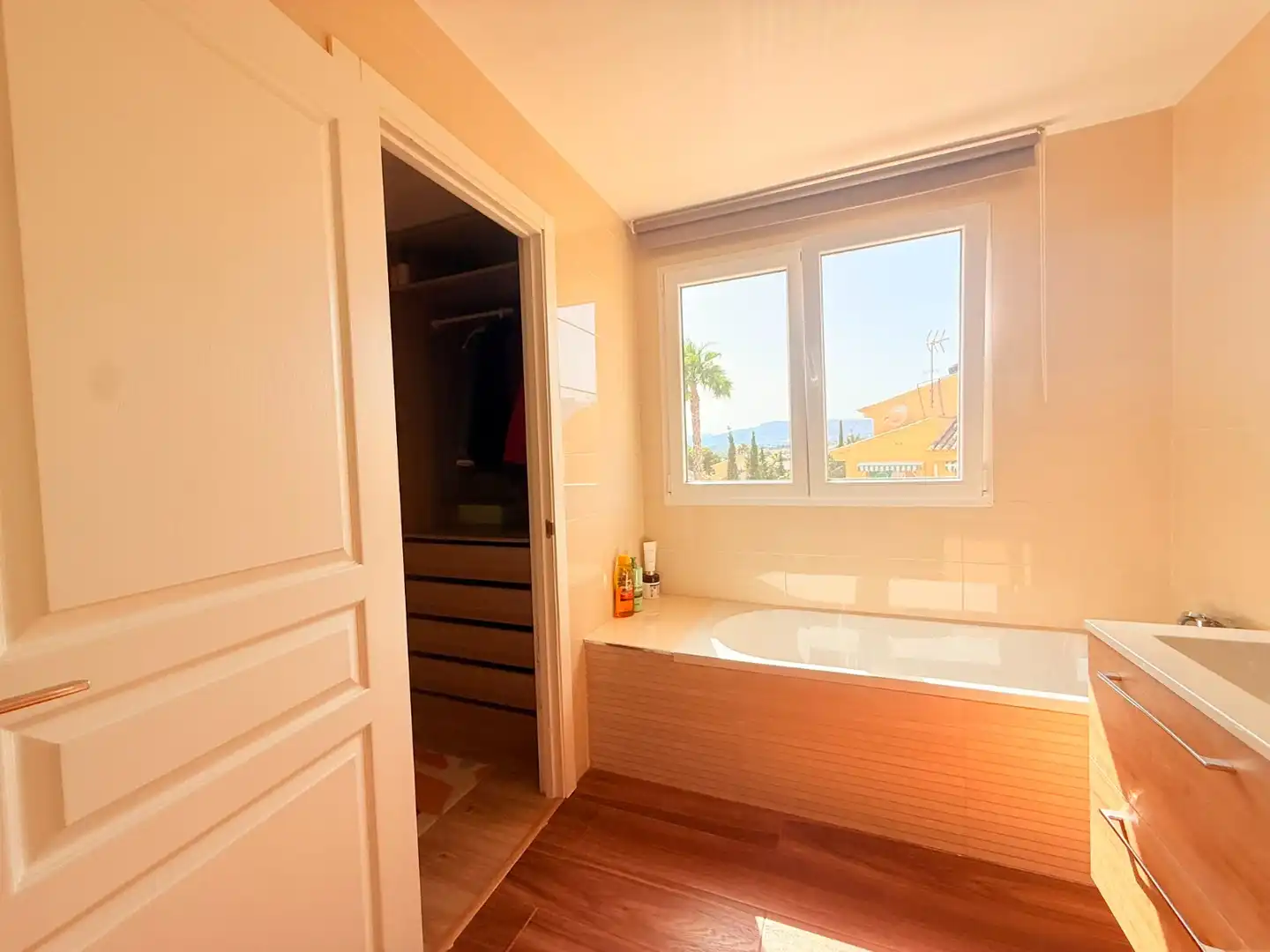 Bathroom of Houses for sale in Benidorm  with Air Conditioner