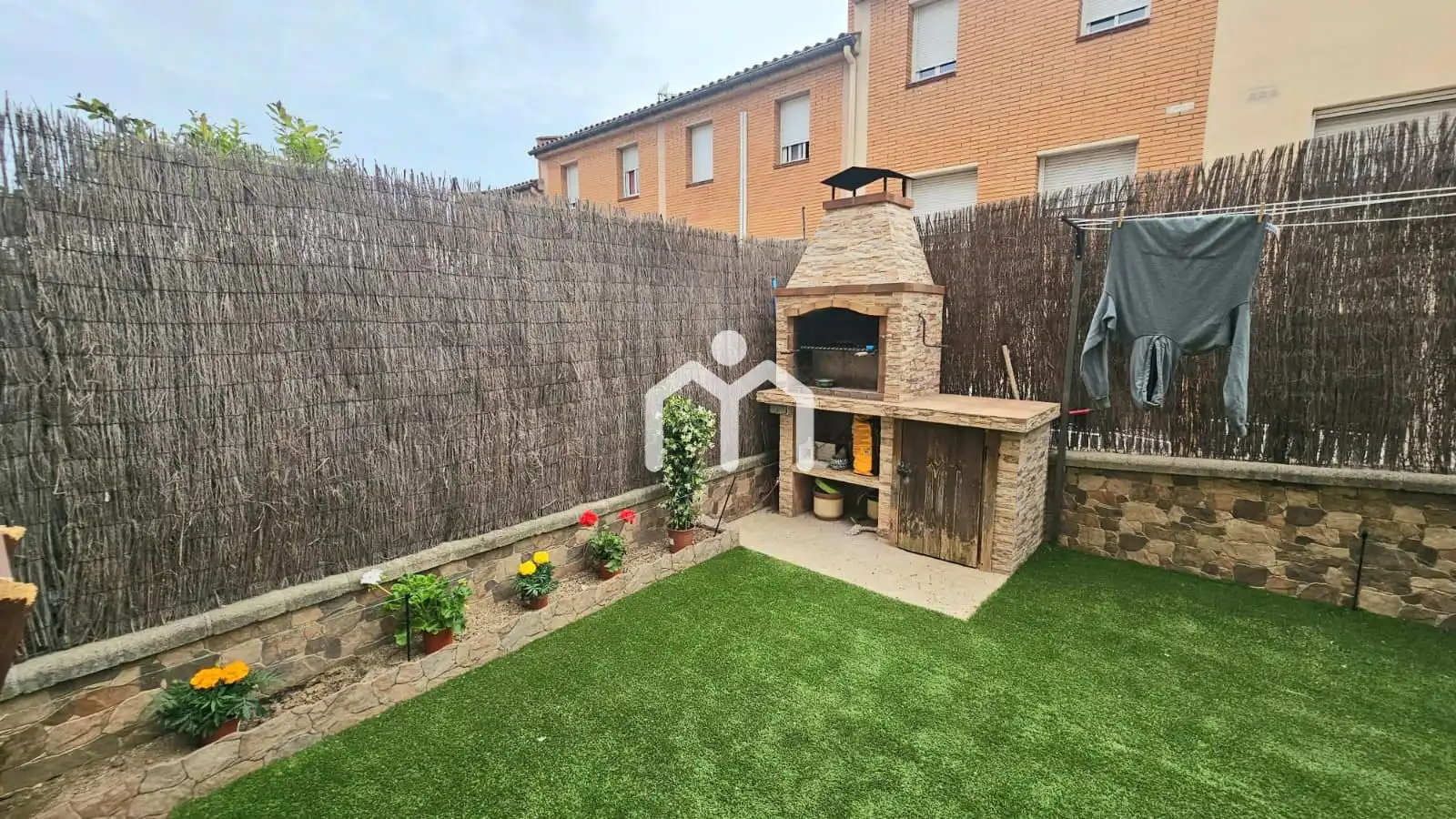 Jardí de Casa adosada en venda en Badalona amb Calefacció, Terrassa i Traster