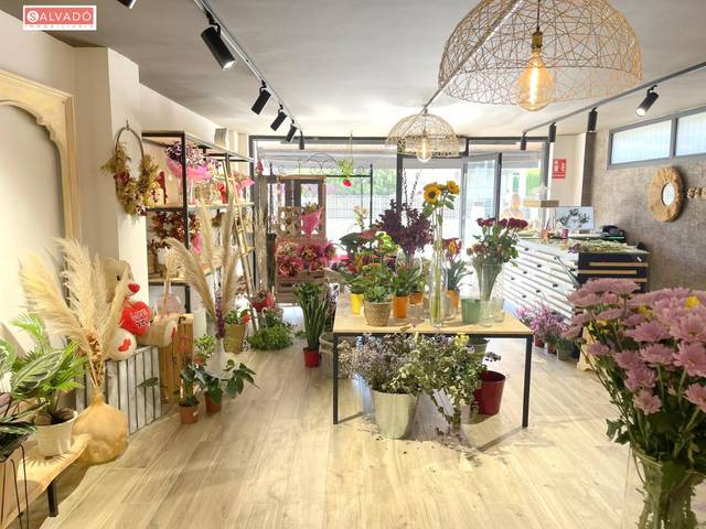 Local comercial en Alquiler en Segur Platja