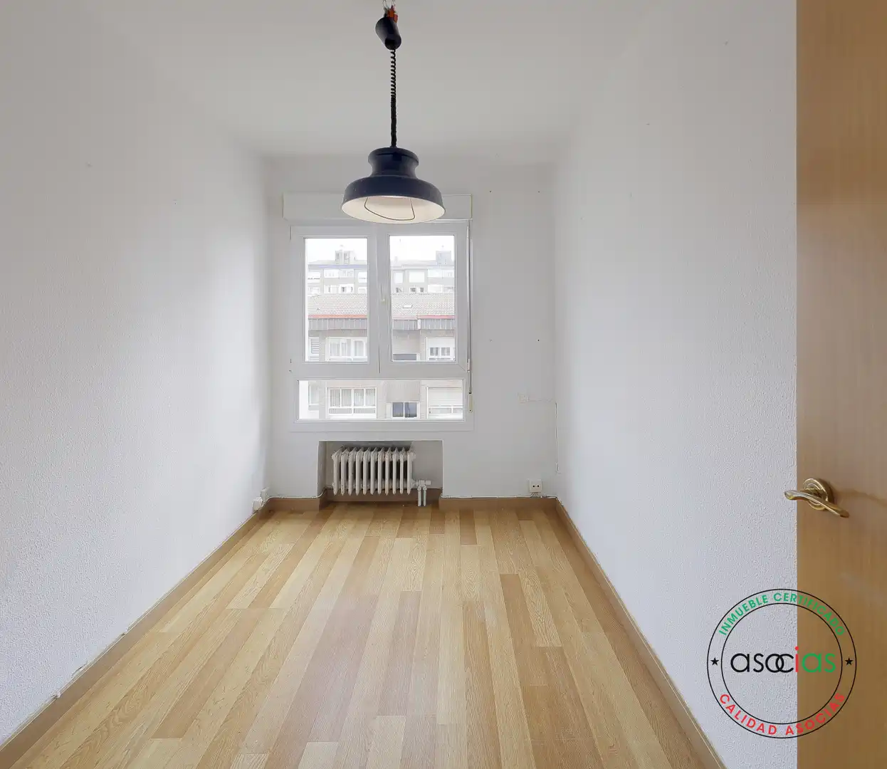 Schlafzimmer von Wohnung zum Verkauf in Gijón  mit Heizung, Parkett und Balkon
