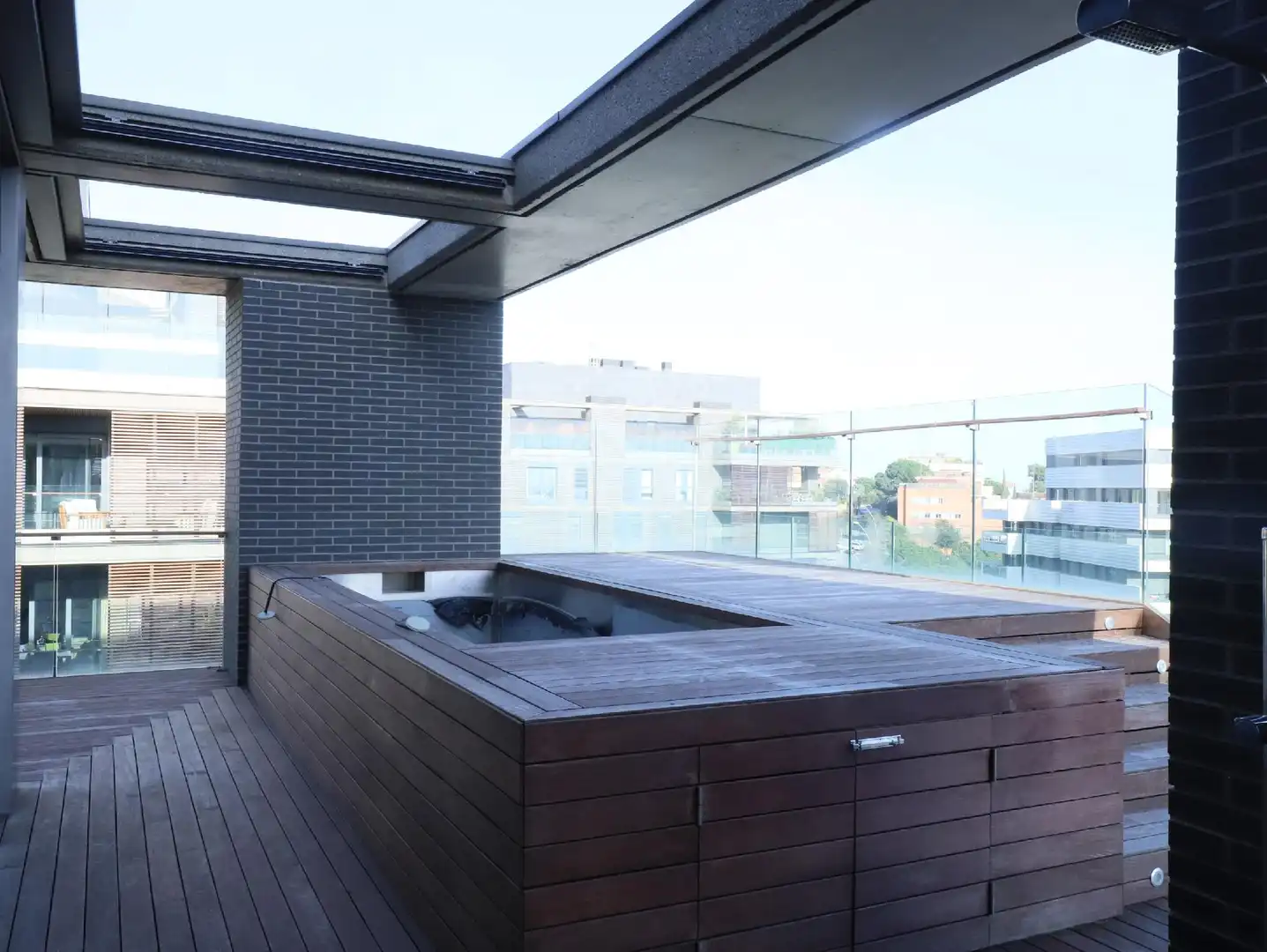 Terraza de Ático en venta en Esplugues de Llobregat con Aire acondicionado, Calefacción y Jardín privado