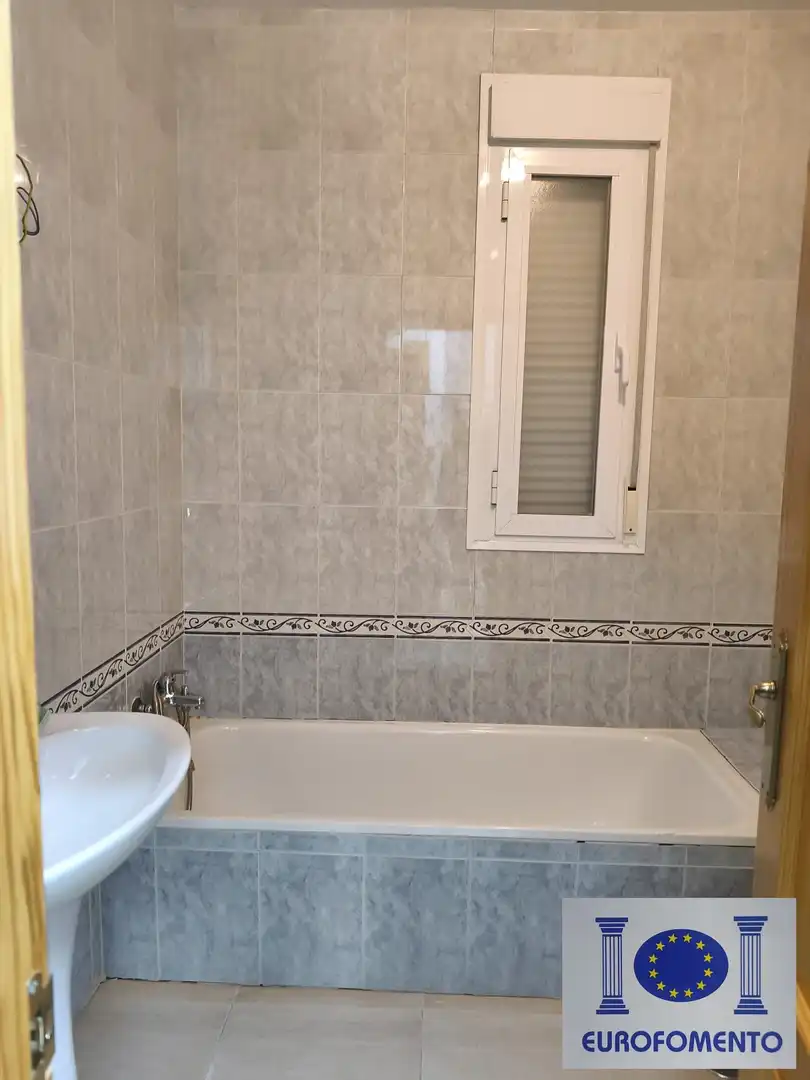 Adossat en venda a Chozas de Canales, imagen 20