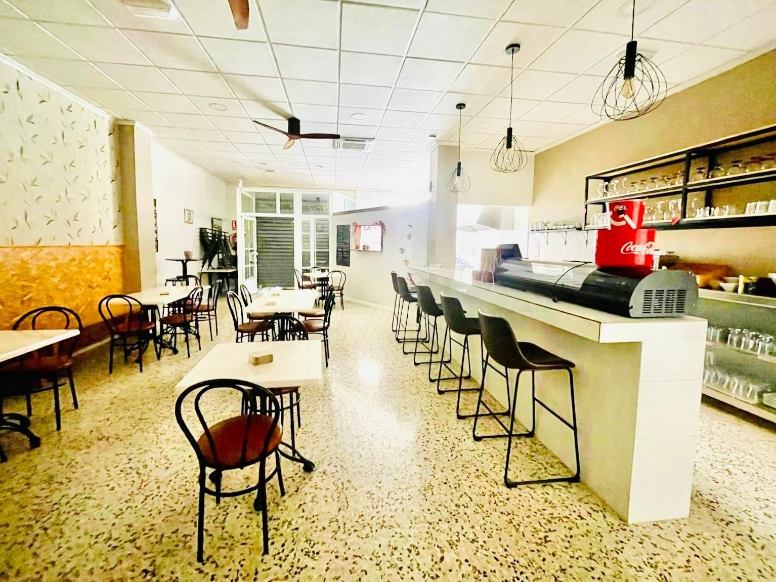 Premises to rent in Elche / Elx  with Air Conditioner and Furnished
