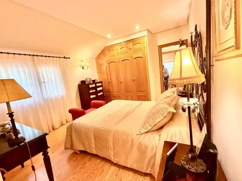 Bedroom of Houses for sale in El Espinar  with Heating, Private garden and Terrace
