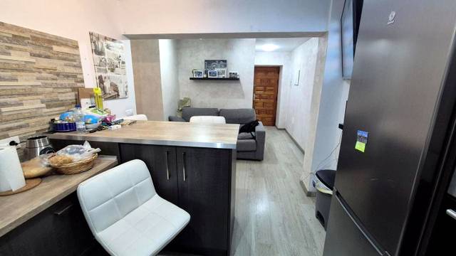 Piso en Venta en Azorín en Los Gladiolos