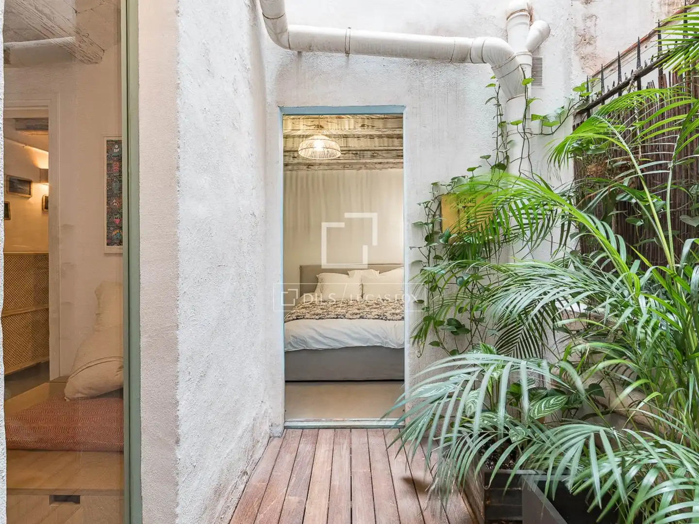 Schlafzimmer von Wohnung zum Verkauf in Barcelona mit Klimaanlage, Heizung und Terrasse