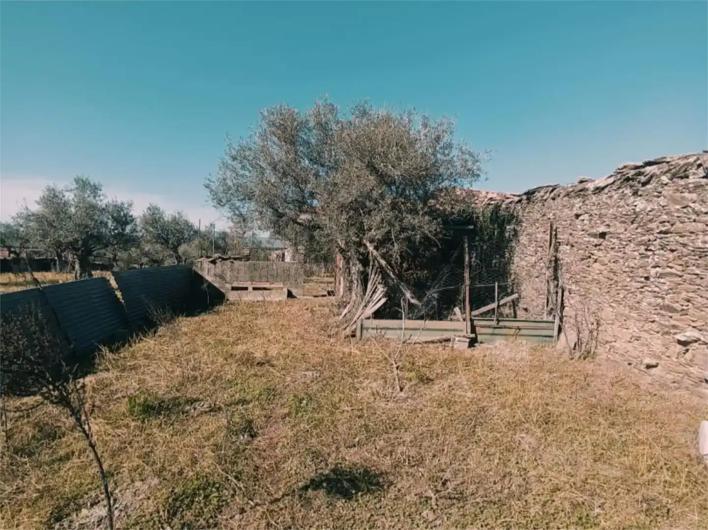 Land for sale in Ahigal