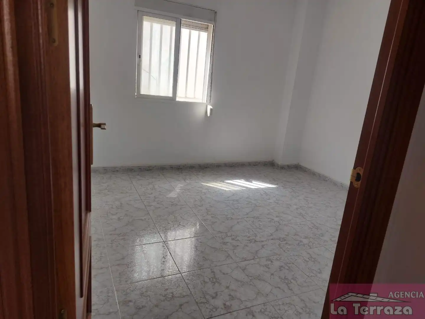 Bedroom of Flat for sale in Estepona Pueblo