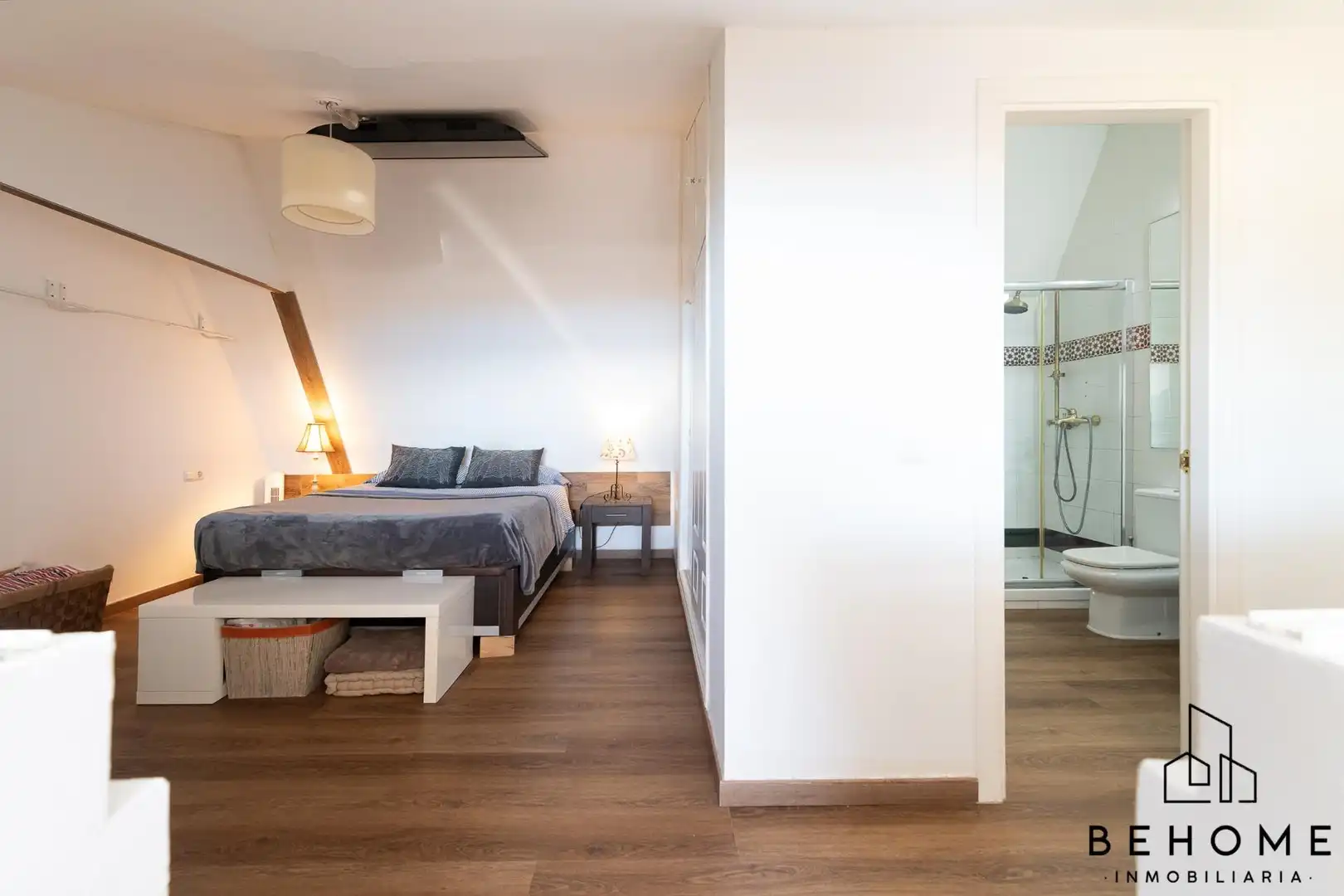 Habitación de Ático en venta en La Alcaidesa con Jardín privado, Terraza y Piscina comunitaria