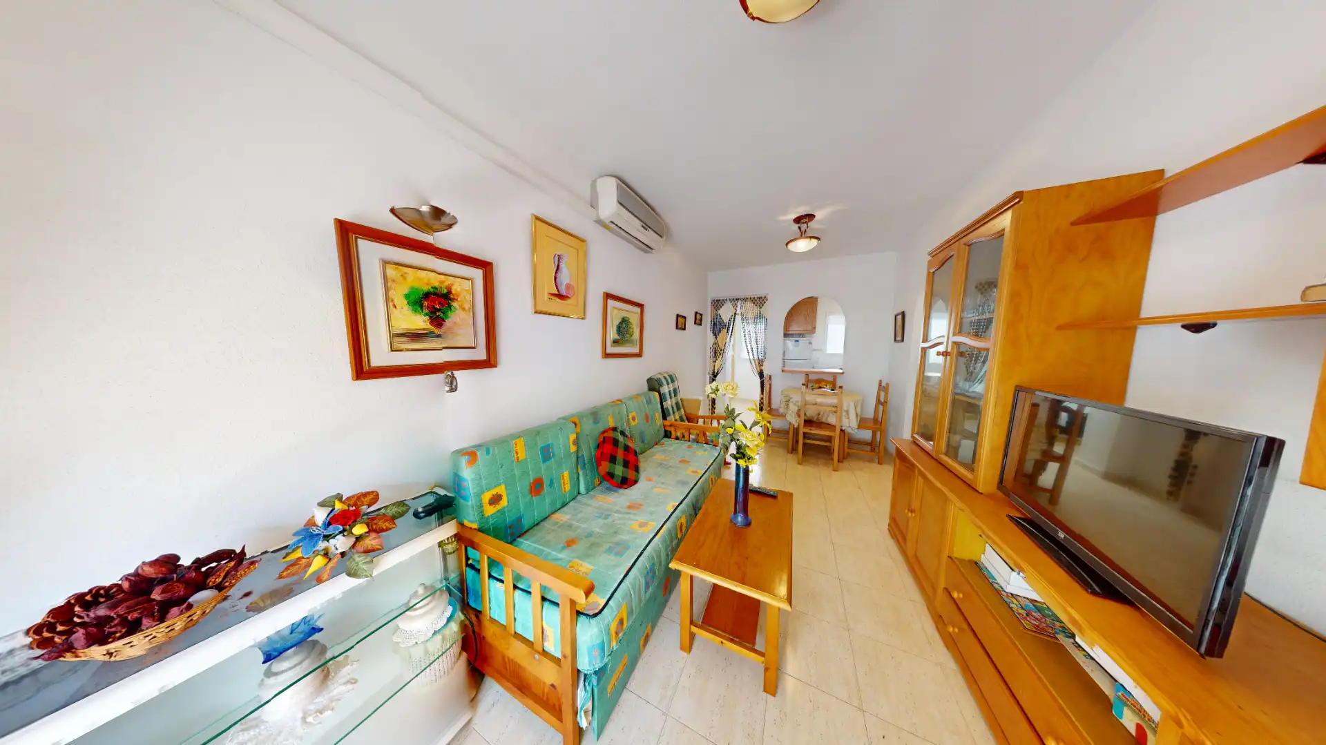 Wohnzimmer von Wohnung zum Verkauf in Torrevieja mit Klimaanlage, Heizung und Möbliert