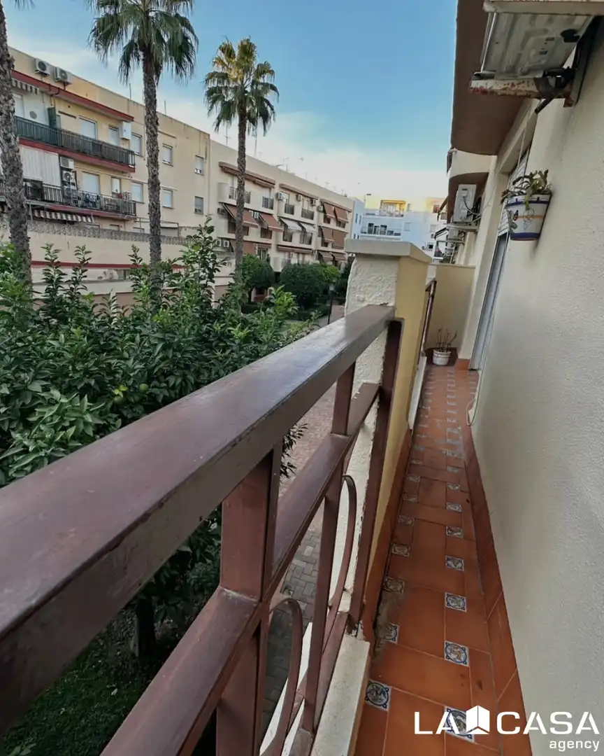Terraza de Piso en venta en Sevilla con Balcón