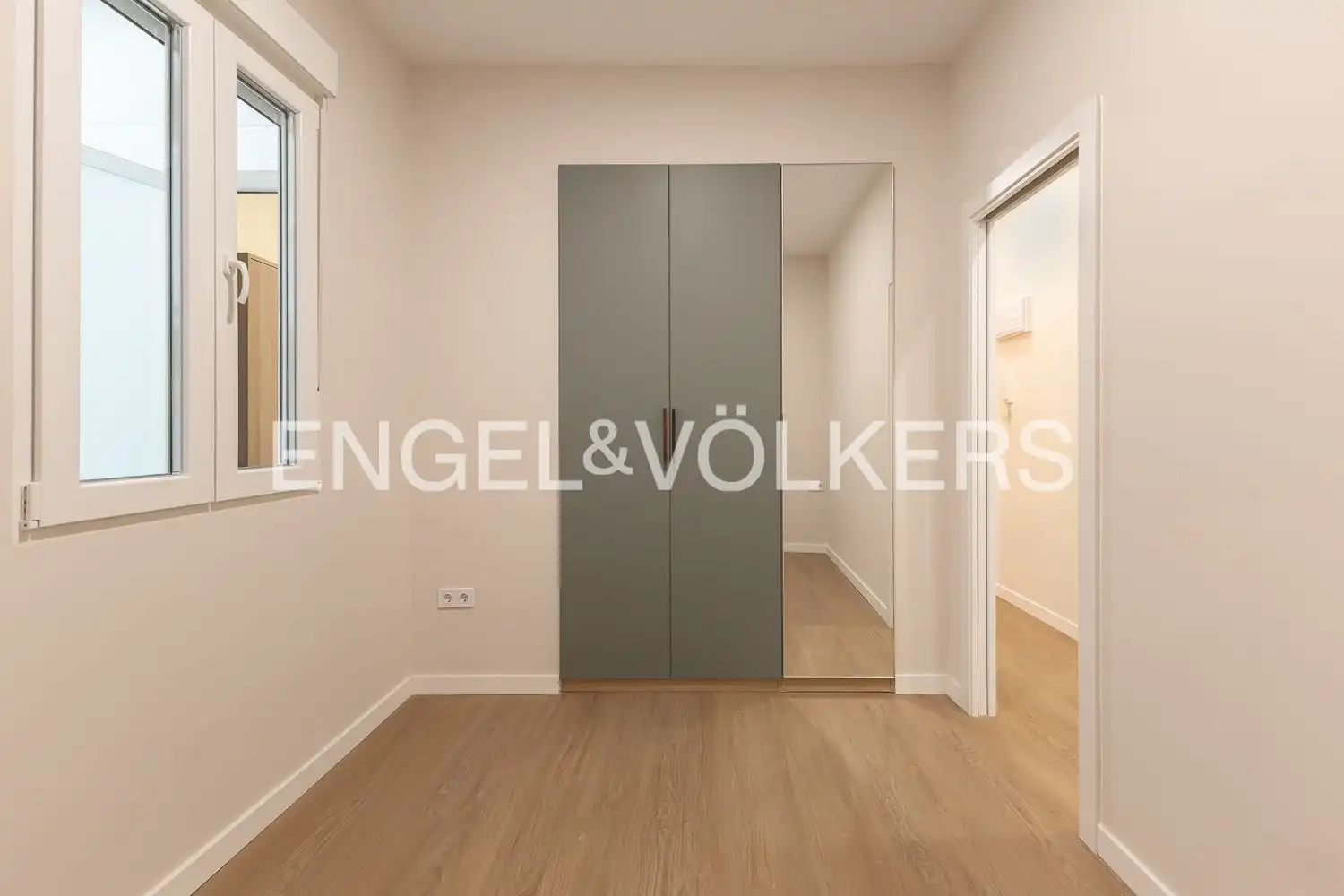 Habitación de Piso en venta en Valencia con Aire acondicionado, Calefacción y Terraza