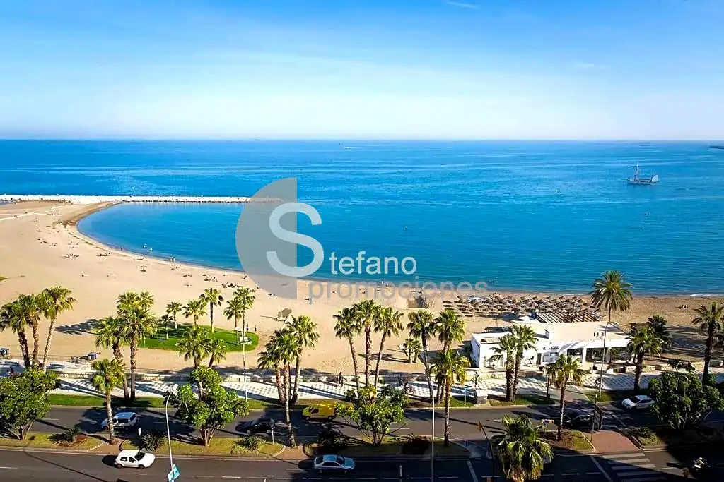 Vista exterior de Ático en venta en Málaga con Aire acondicionado, Calefacción y Terraza