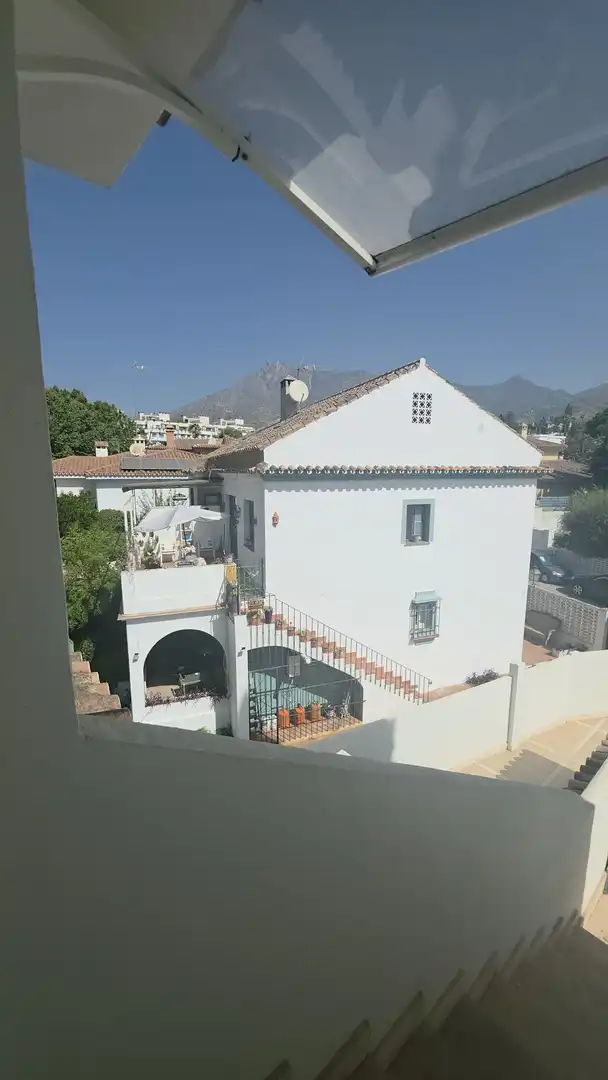 Geschaftsraum zur Miete in Puente Romano