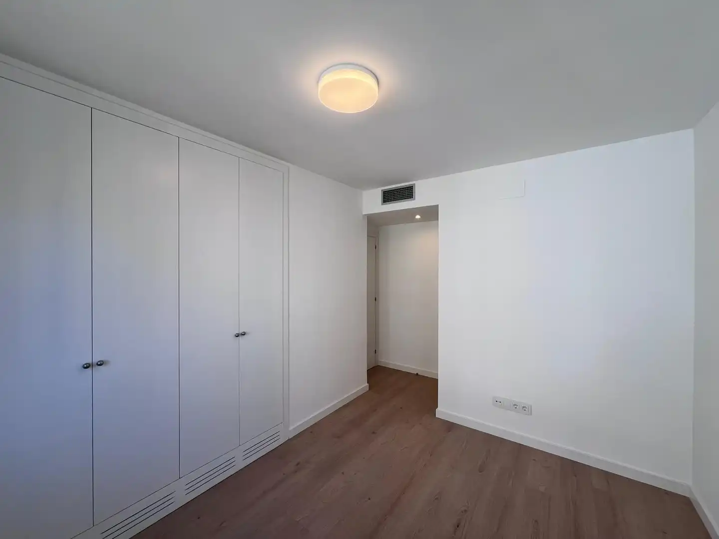Habitación de Piso en venta en Igualada con Calefacción, Parquet y Terraza