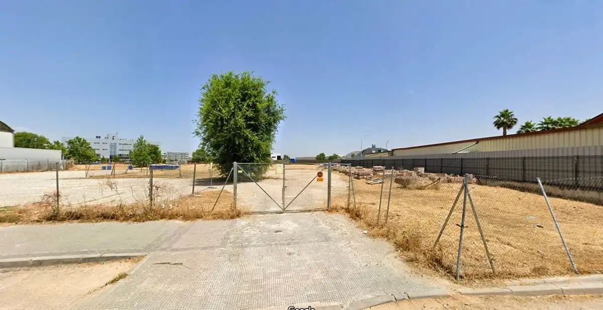 Terreny industrial en venda a Av. de América, imagen 7