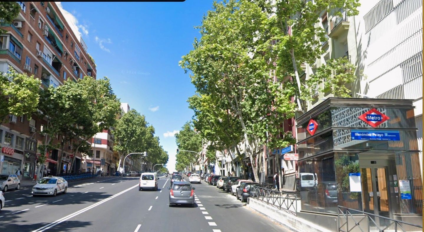 Exterior view of Flat for rent in  Madrid Capital  with Air Conditioner, Heating and Parquet flooring