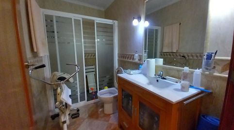 Foto 2 de Casa adosada en venta en Calle Madera, Martos, Jaén