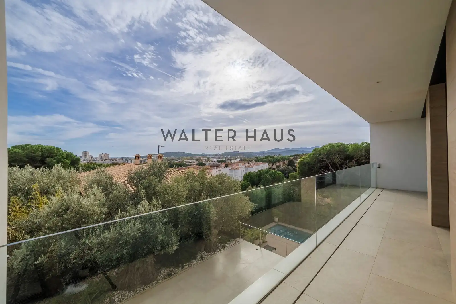 Casa amb terrassa en venda a Carrer Vicens Bou, imagen 4