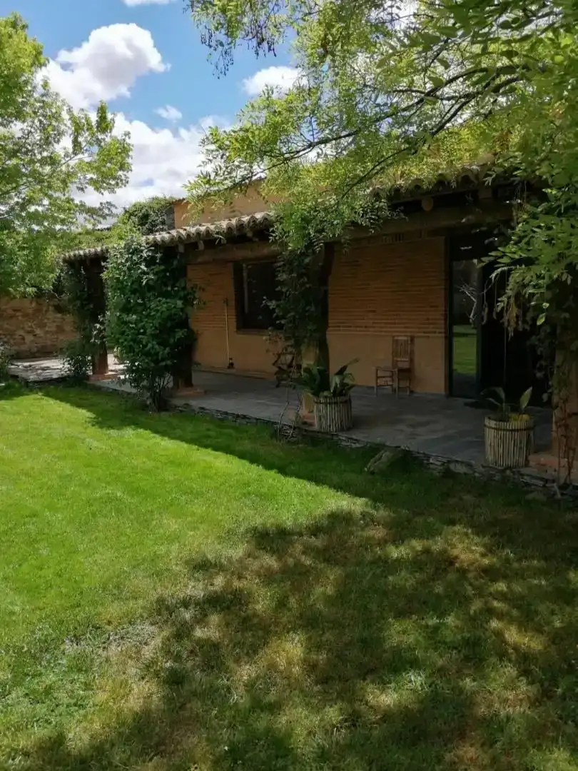 Terrassa de Casa o xalet en venda en Ortigosa de Pestaño amb Aire condicionat