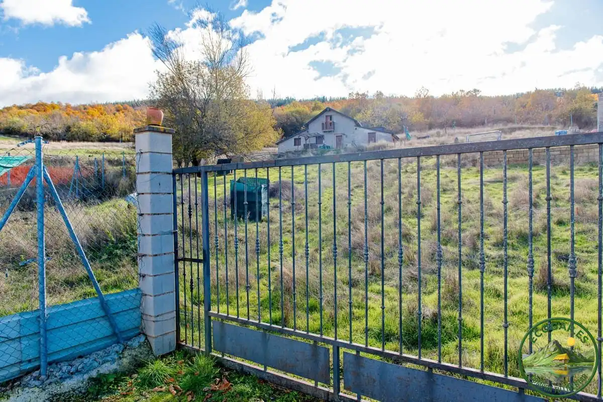 Houses for sale in Torre del Bierzo  with Heating and Private garden