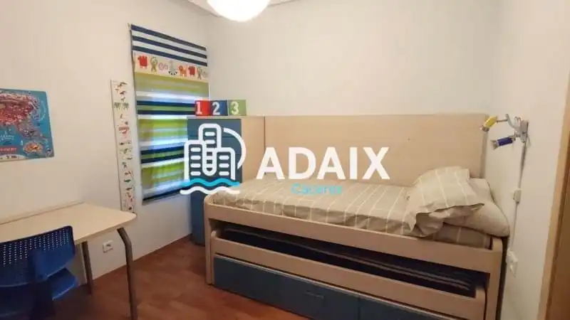 Bedroom of Flat for rent in Cáceres  with Air Conditioner, Heating and Terrace