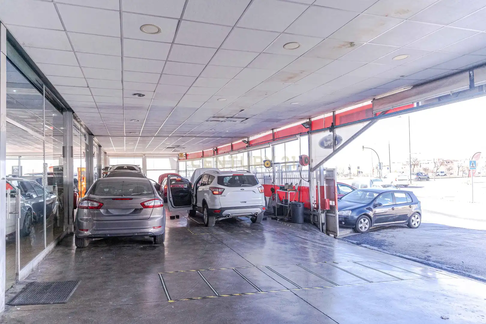 Parking of Commercial properties for sale in Albolote