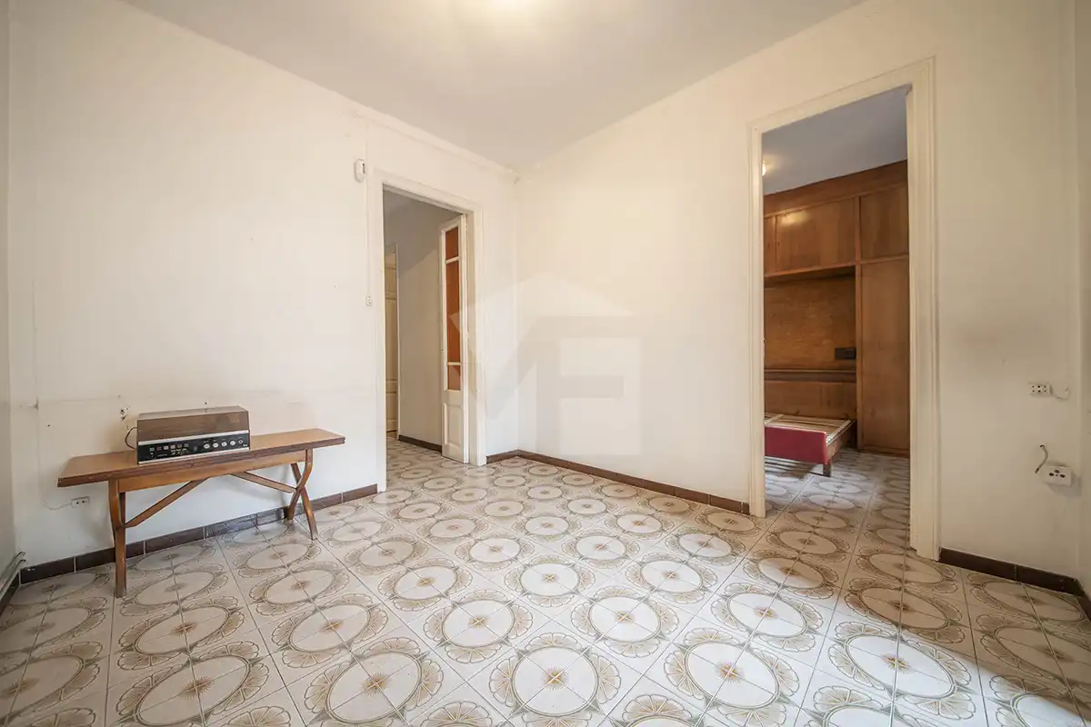 Flat for sale in Barcelona  with Heating and Balcony