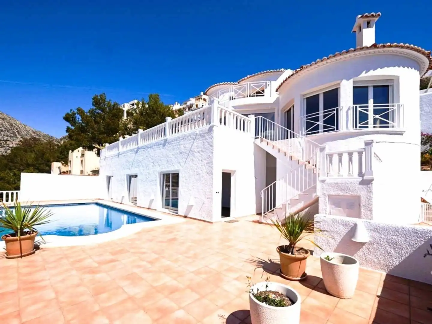Detached house with terrace for sale in N/A