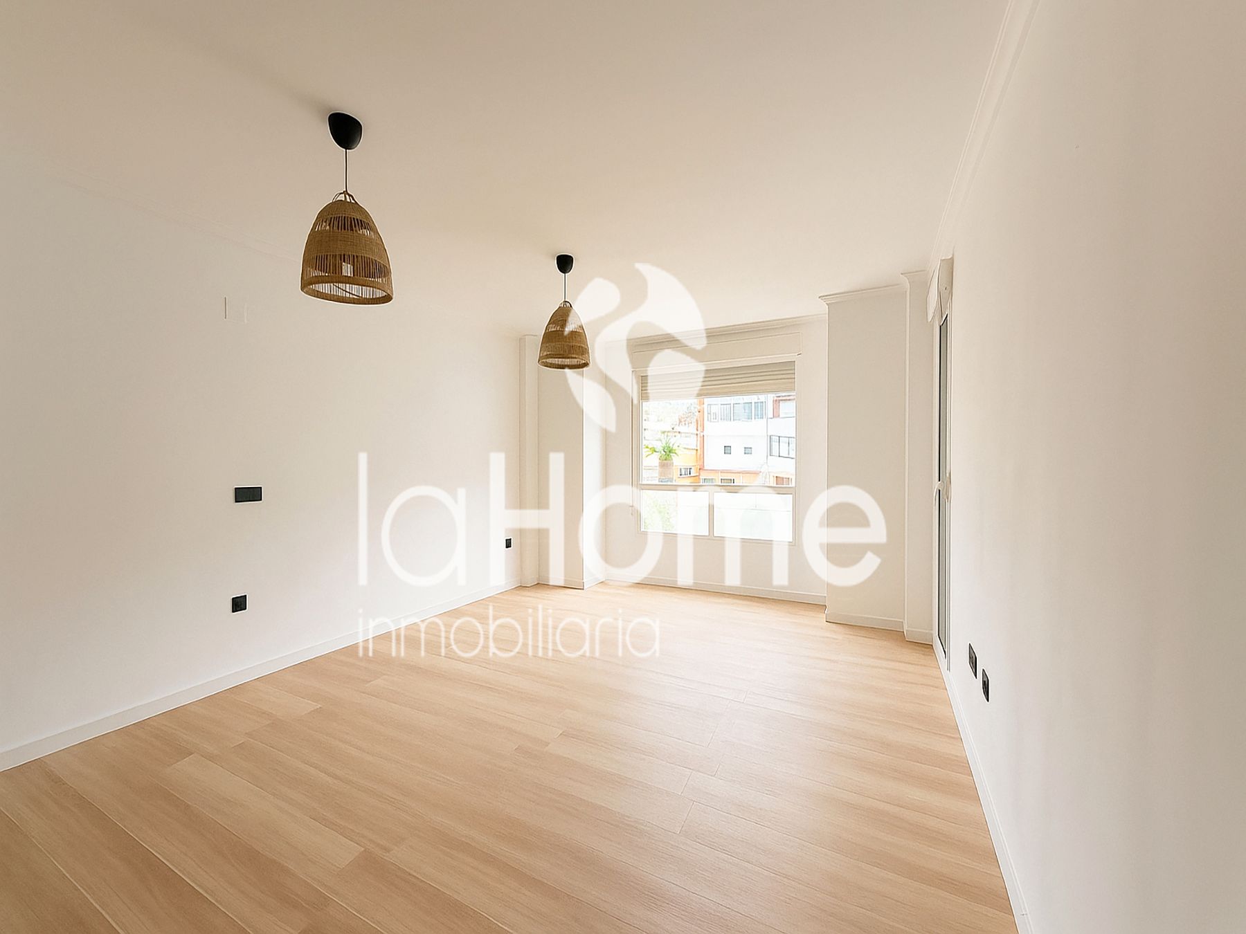 Living room of Flat for sale in Montserrat  with Parquet flooring, Terrace and Oven