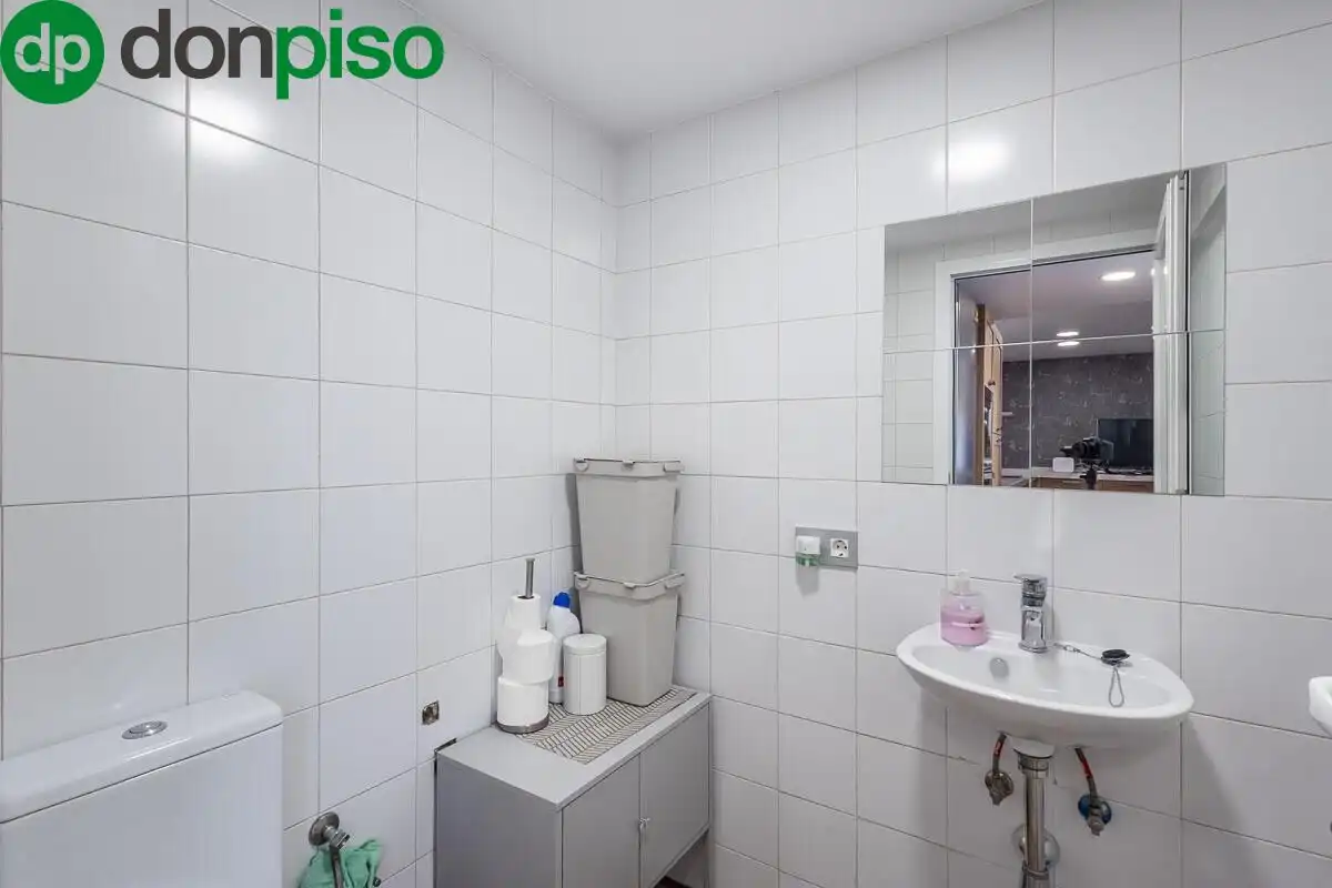 Houses for sale in Calle BADEN POWELL, 13, Barrio de Zaidín