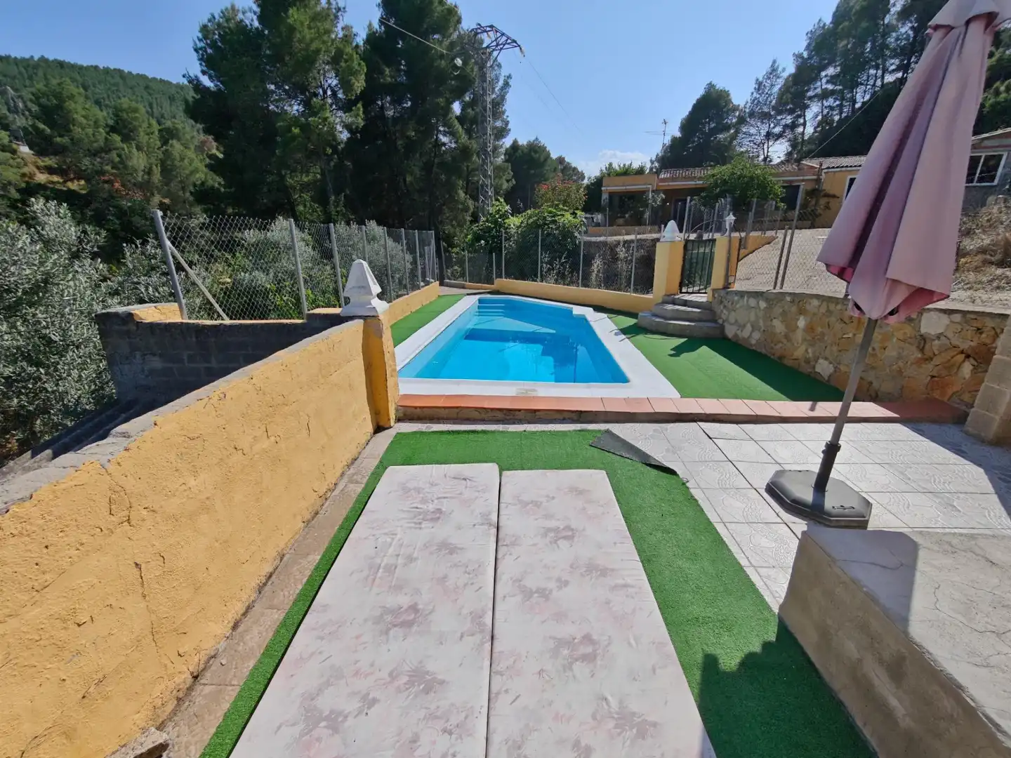 Swimming pool of Houses for sale in Yátova  with Private garden, Terrace and Storage room