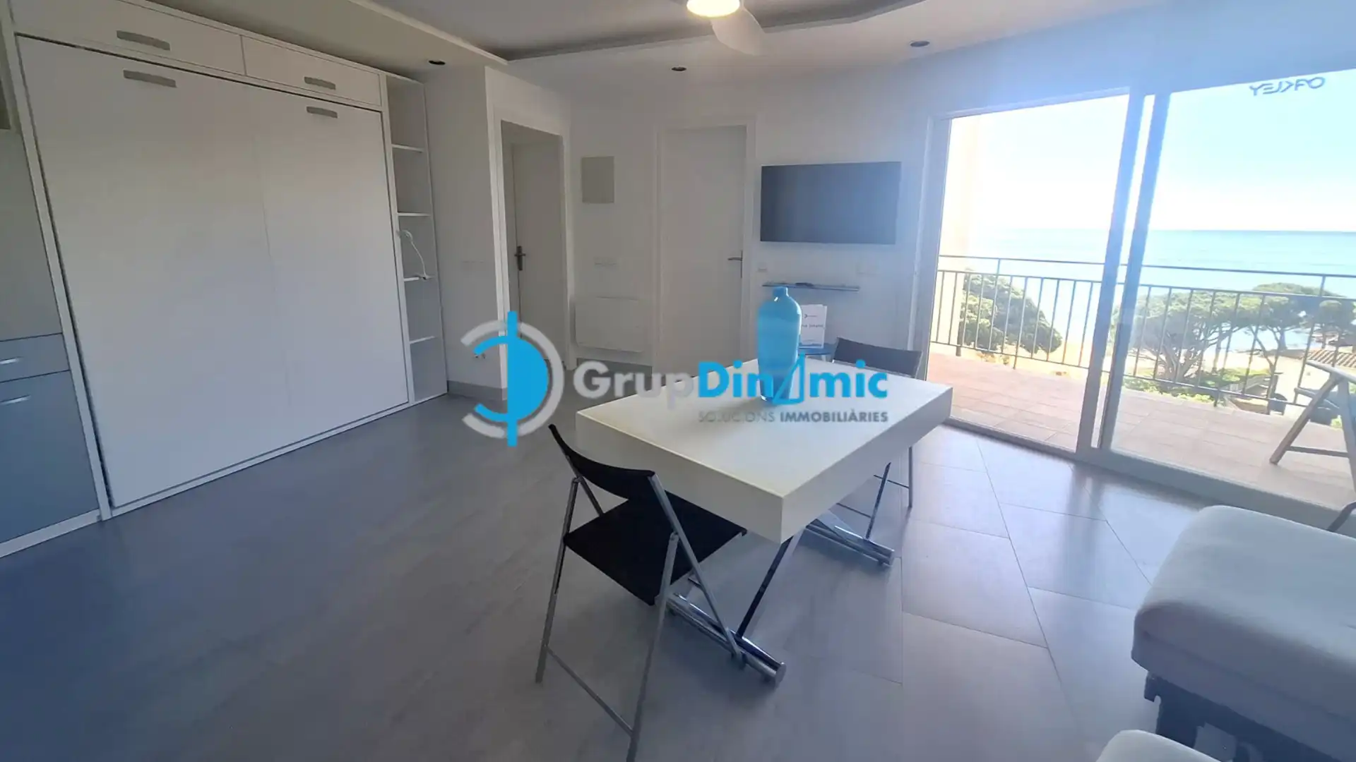 Comedor de Estudio en venta en Palamós con Horno