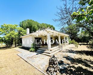 Exterior view of House or chalet for sale in Fuente El Saz de Jarama  with Heating, Private garden and Storage room