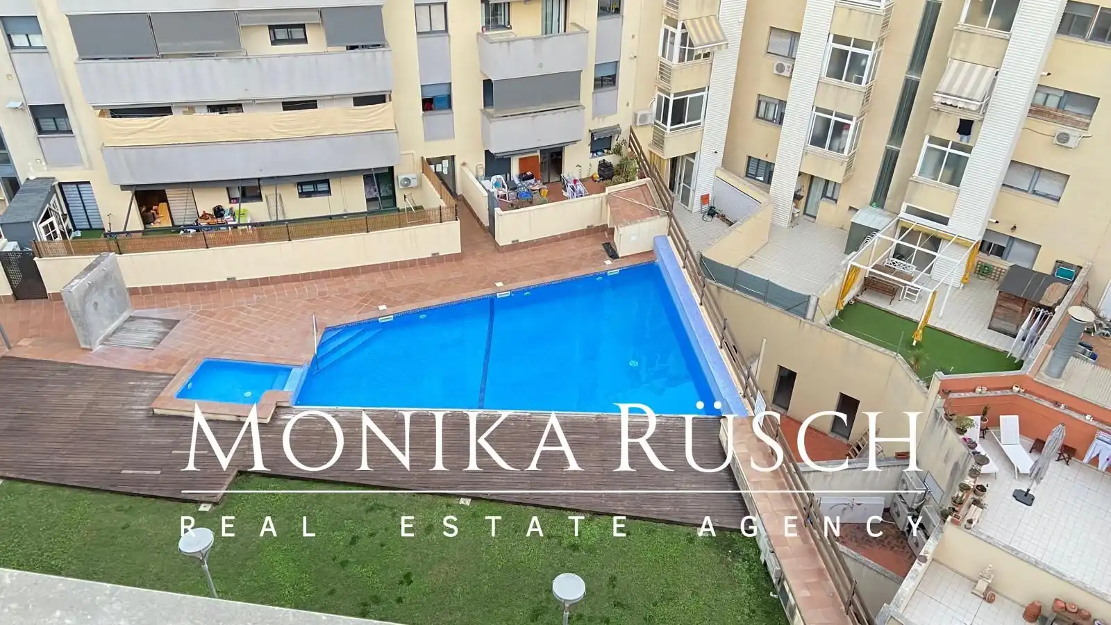 Piscina de Ático de alquiler en Vilanova i la Geltrú con Aire acondicionado, Calefacción y Terraza