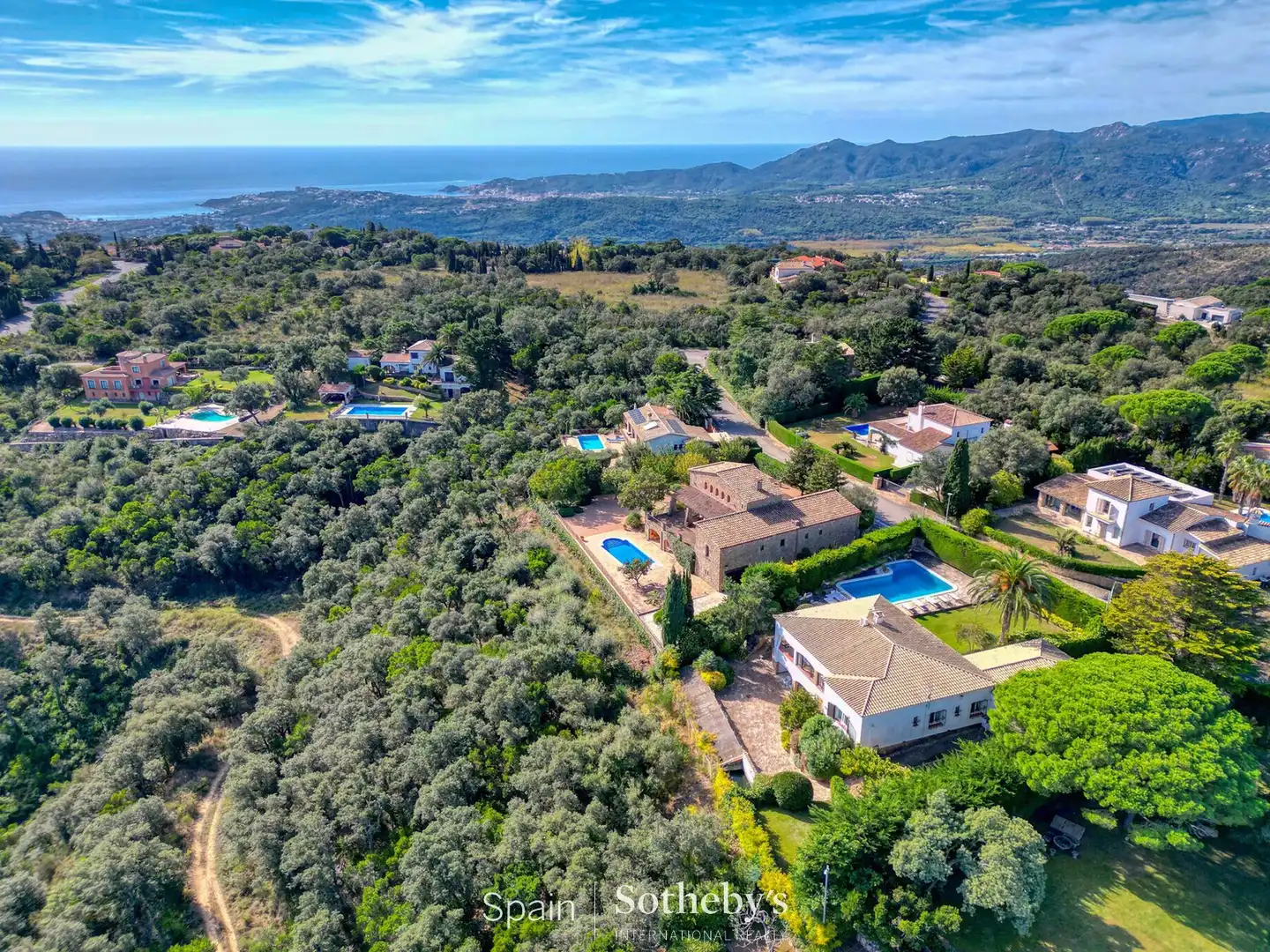 Casa amb piscina en venda a Avinguda del Mas Nou 315, imagen 4